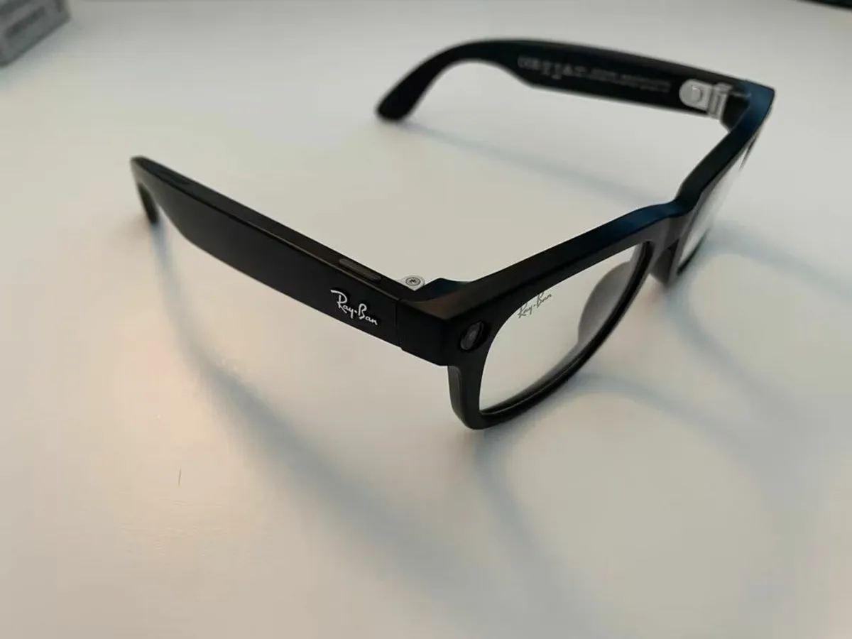 Ray-Ban Meta Wayfarer - Image 4