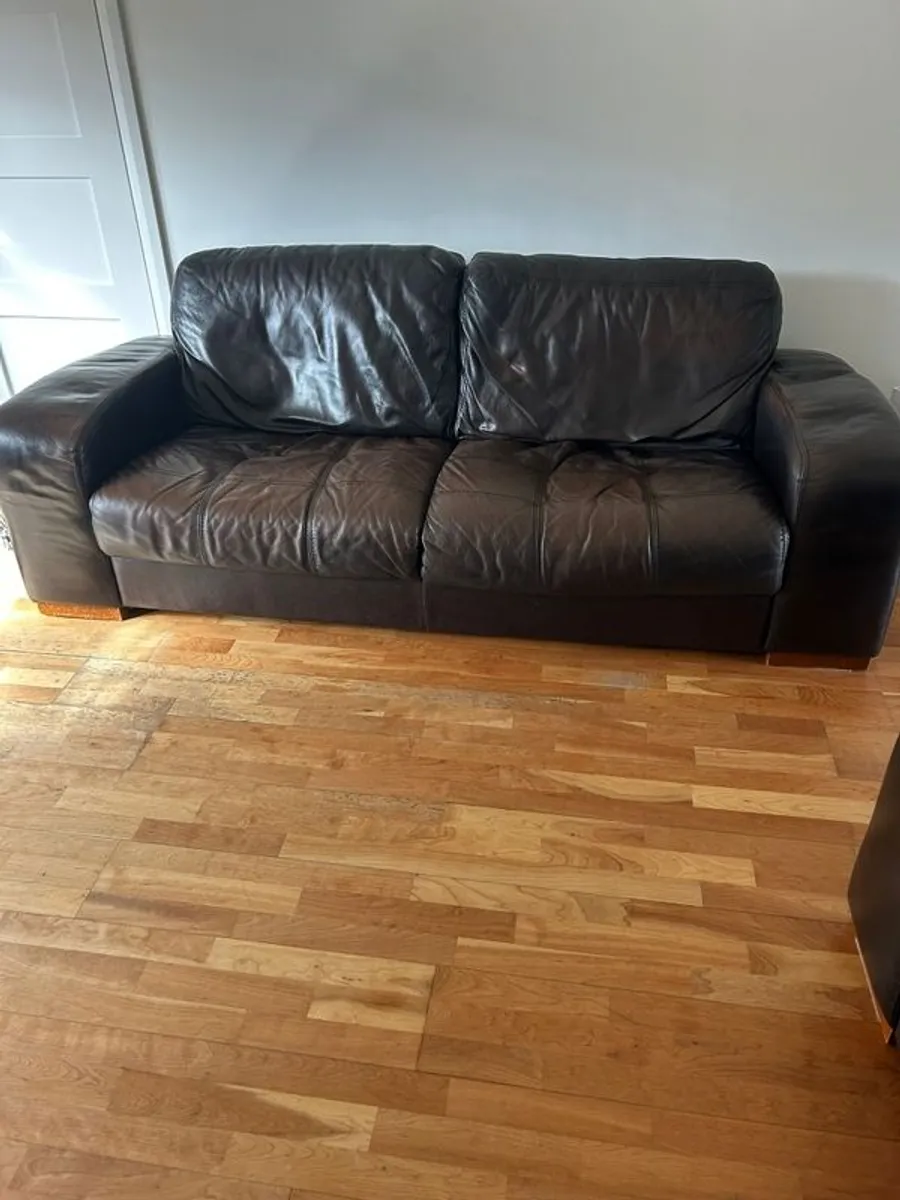 2 Seater + 3 Seater - Image 3