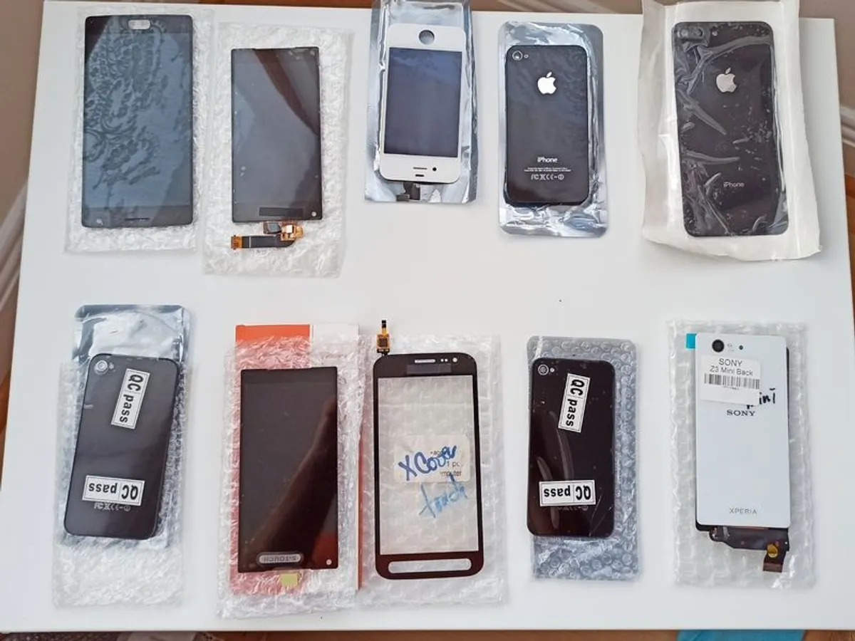 Phone screens & back glass covers  10pc Apple, Sony, Samsung - Image 1