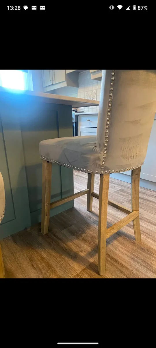 Barstool chairs - Image 3