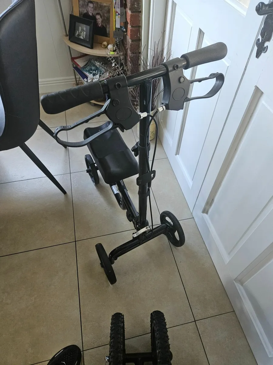 Knee scooter - Image 2