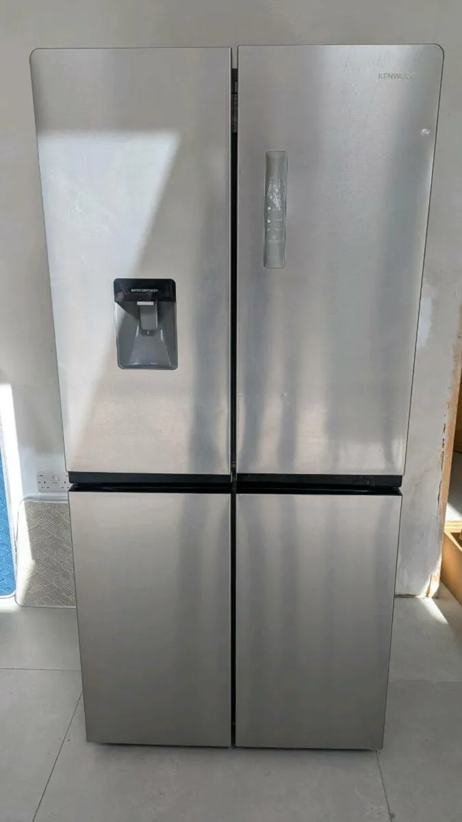 American fridge freezer - Image 1