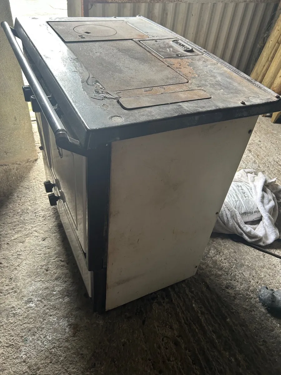 Stove - Image 2