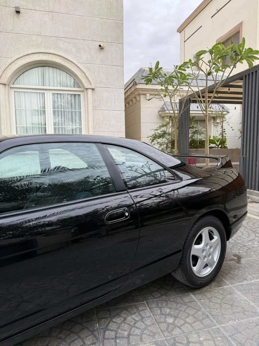 NISSAN SKYLINE R33 GTS - Image 3
