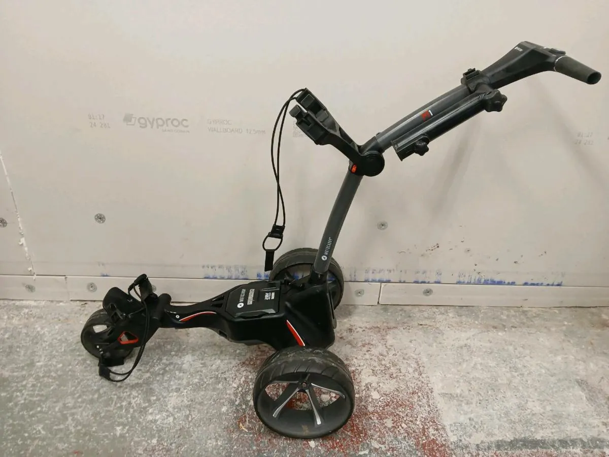 Motocaddy M1 including ultra battery - Image 1