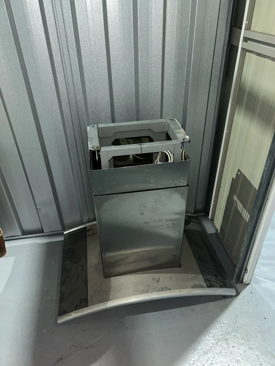 Neff Extractor Fan - Image 1