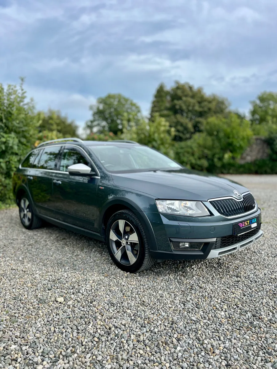 2016 Skoda Octavia Scout 4x4 184hp Auto - Image 2