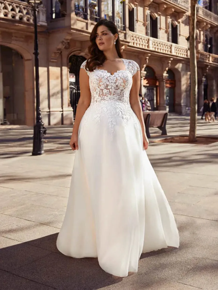Wedding Dresses at 80% OFF RRP - Image 4