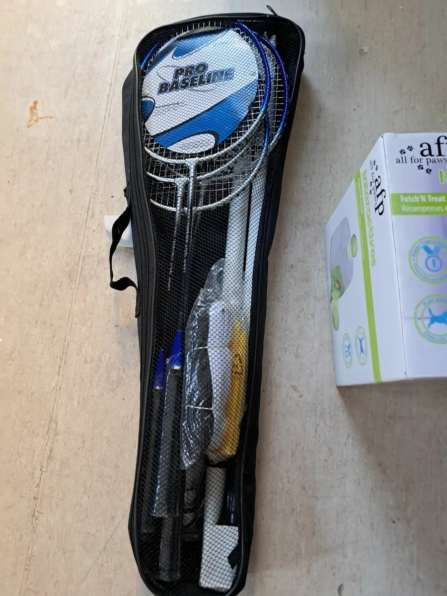 Badminton set ideal xmas present