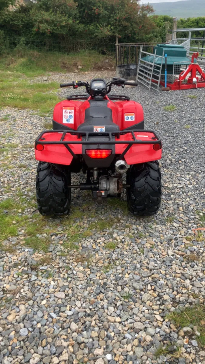 Honda 250cc farm quad - Image 4