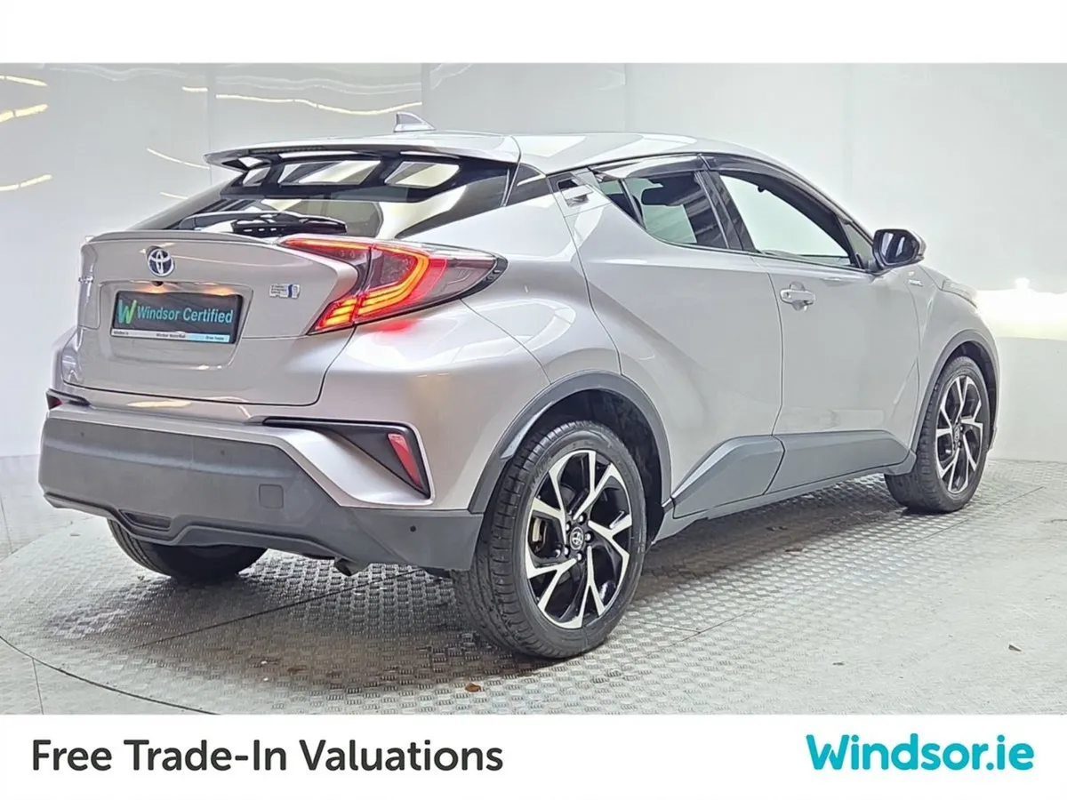Toyota C-HR Hybrid G  top Spec - Image 3