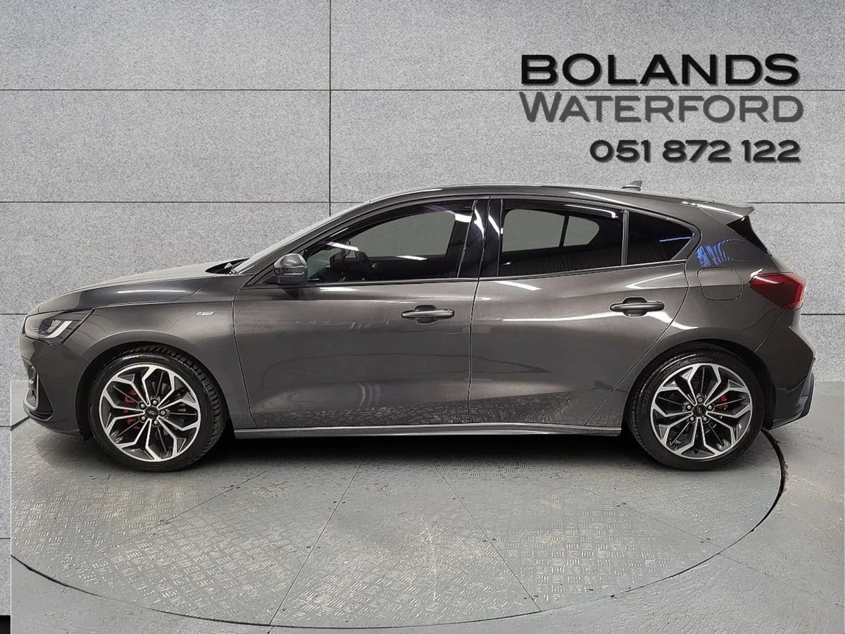 Ford Focus 1.0l Ecoboost 125PS St-line Vignale - Image 3
