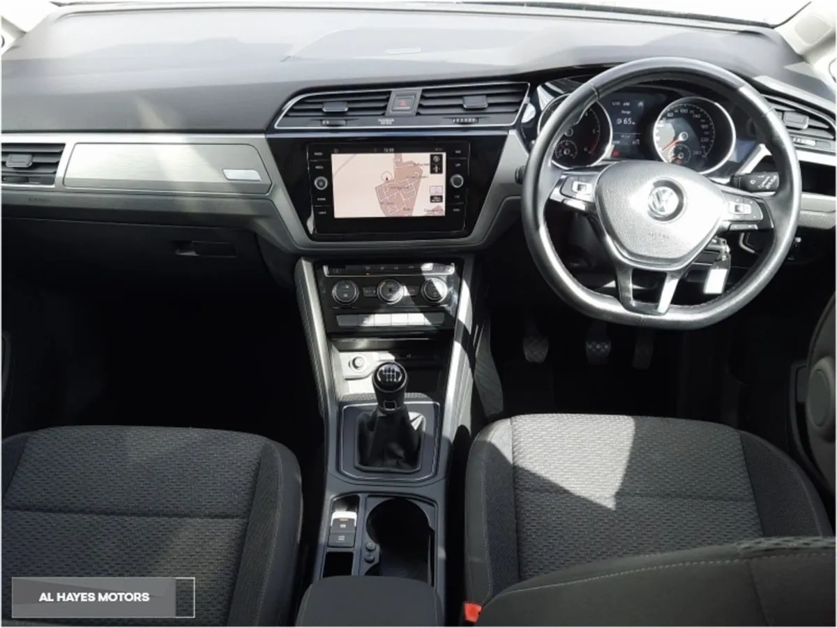 Volkswagen Touran  7 Seater 1.6 TDI 115HP Comfort - Image 2
