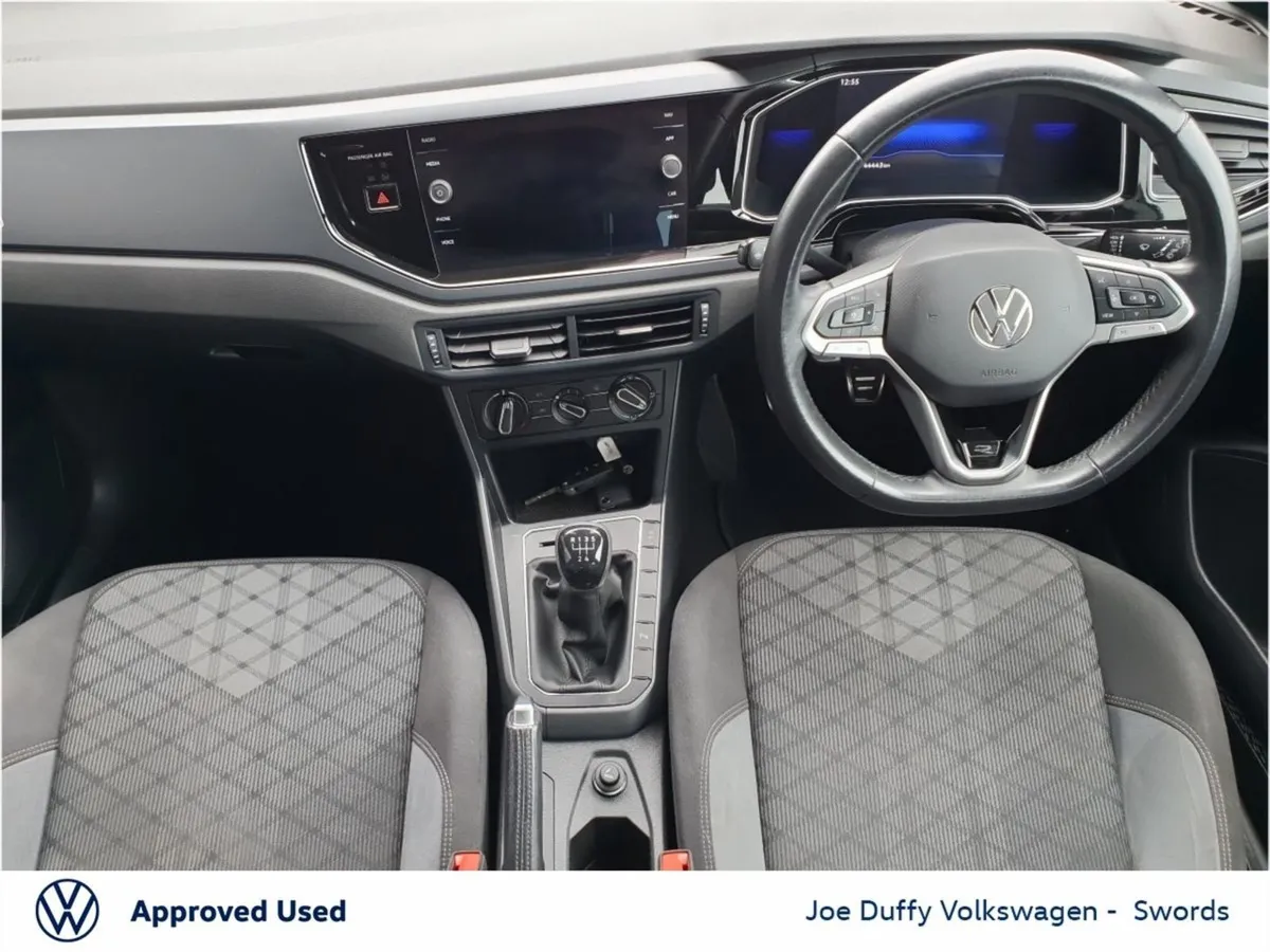 Volkswagen Polo 1.0 TSI 95hp R-line - Image 3