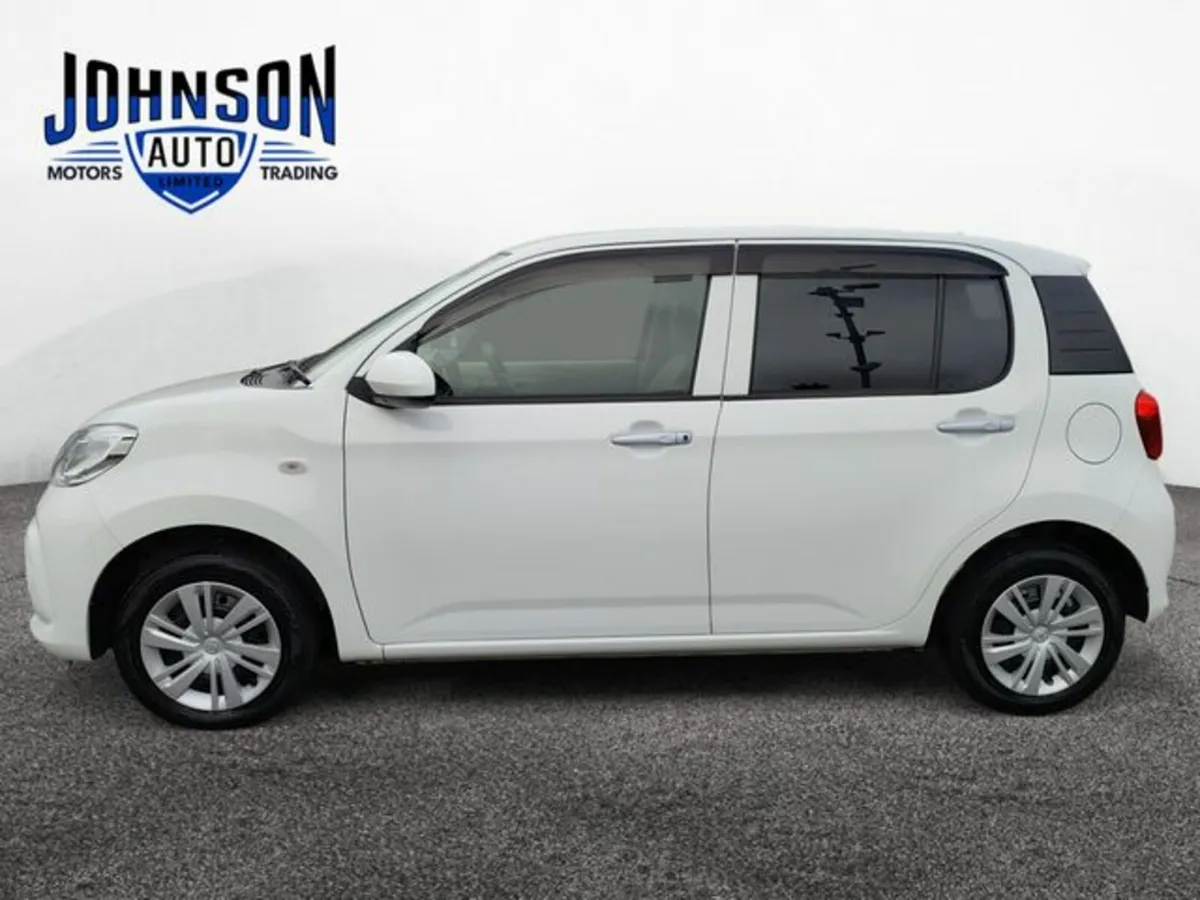 Toyota Passo 1.0 Petro Auto - Image 2