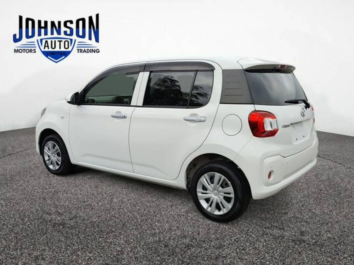 Toyota Passo 1.0 Petro Auto - Image 4