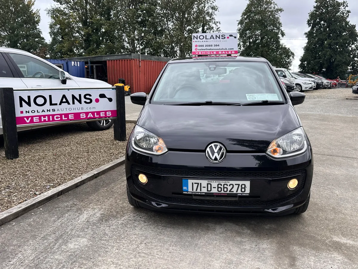 Volkswagen up! 2017 top spec - Image 4