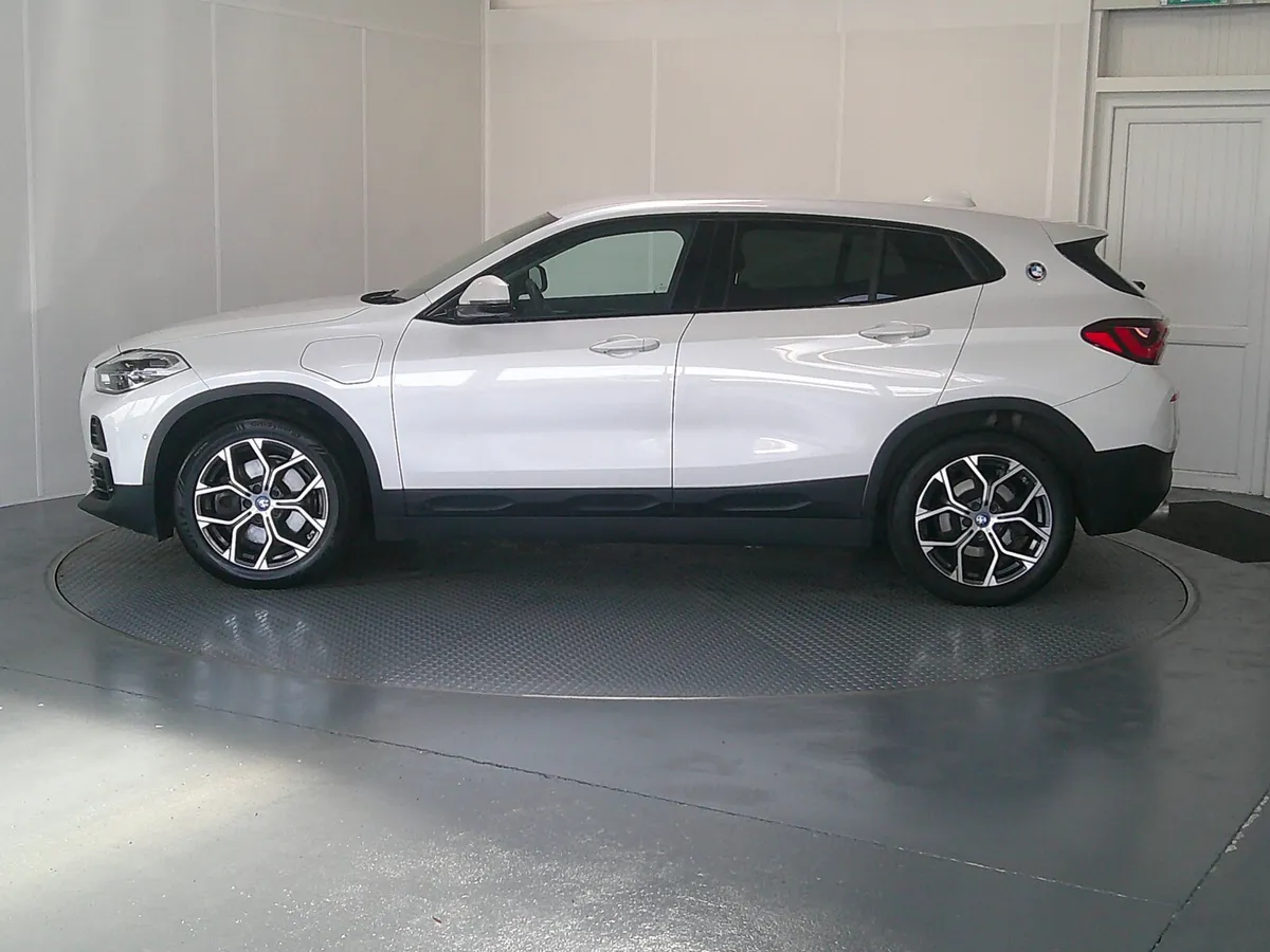 BMW X2 2023 - Image 3