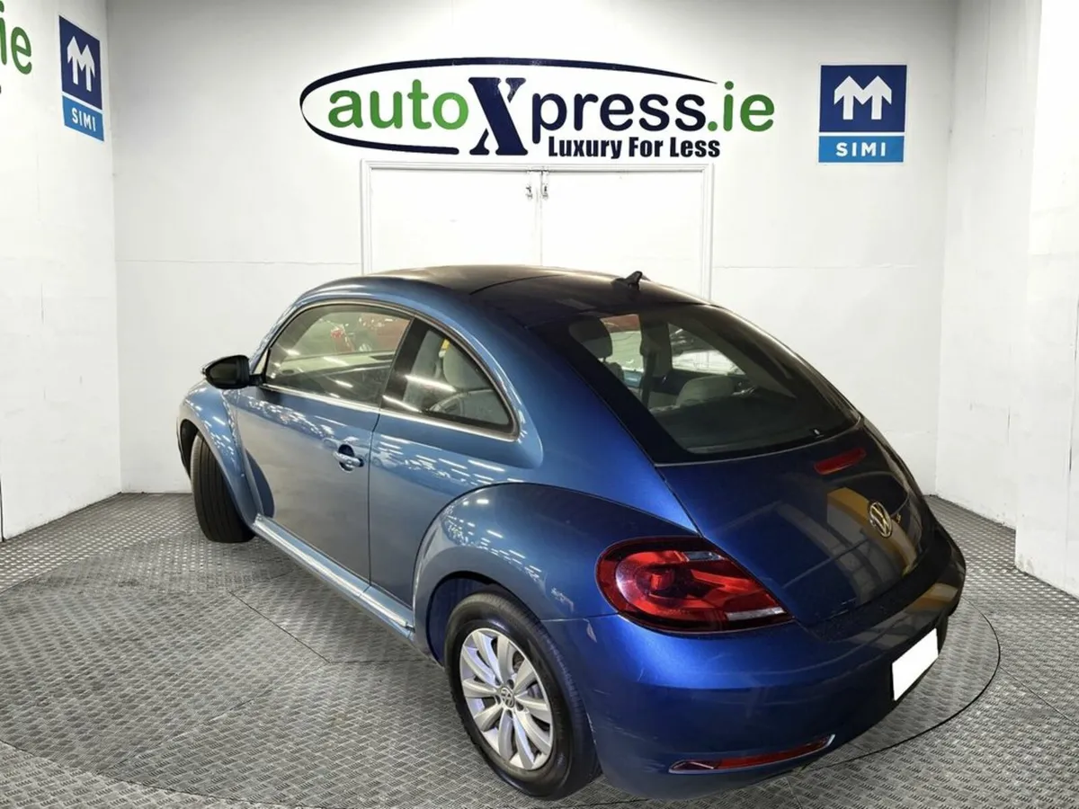 Volkswagen Beetle 1.2 Automatic, Reversing camera - Image 3