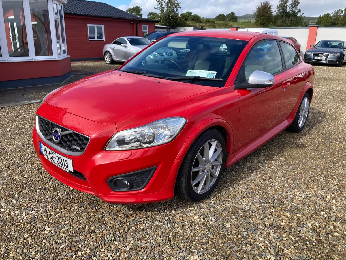 Volvo C30 R Design 2012 Diesel - Image 2