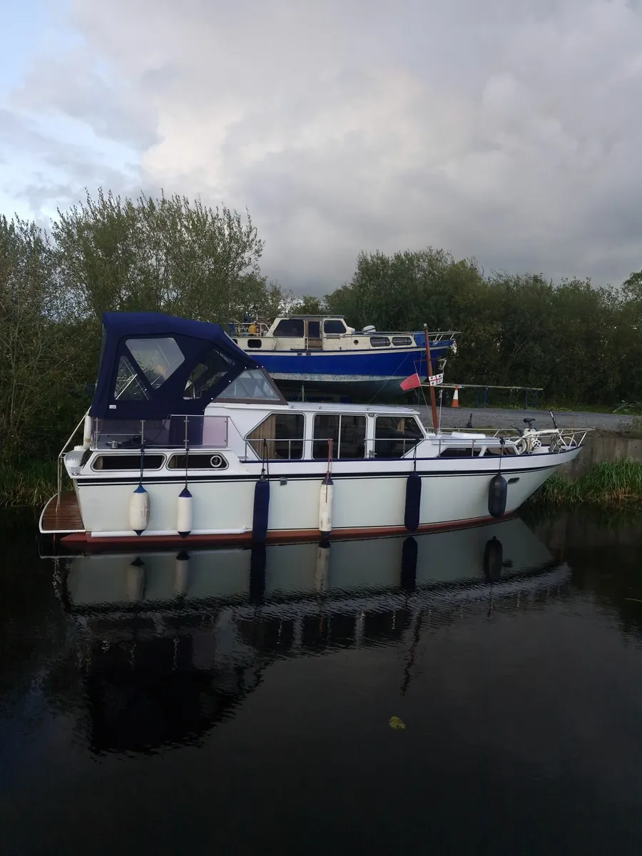 Boat - Image 3