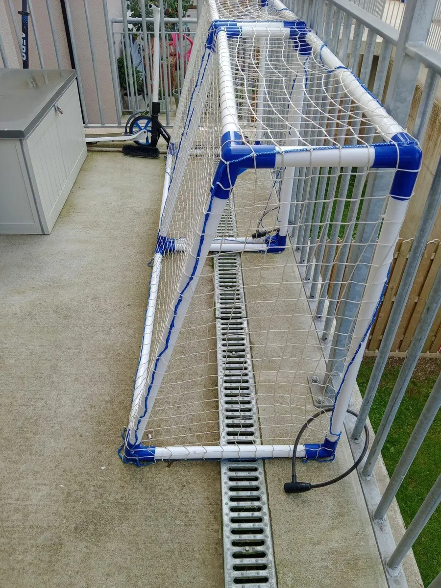Football goal set - Image 3