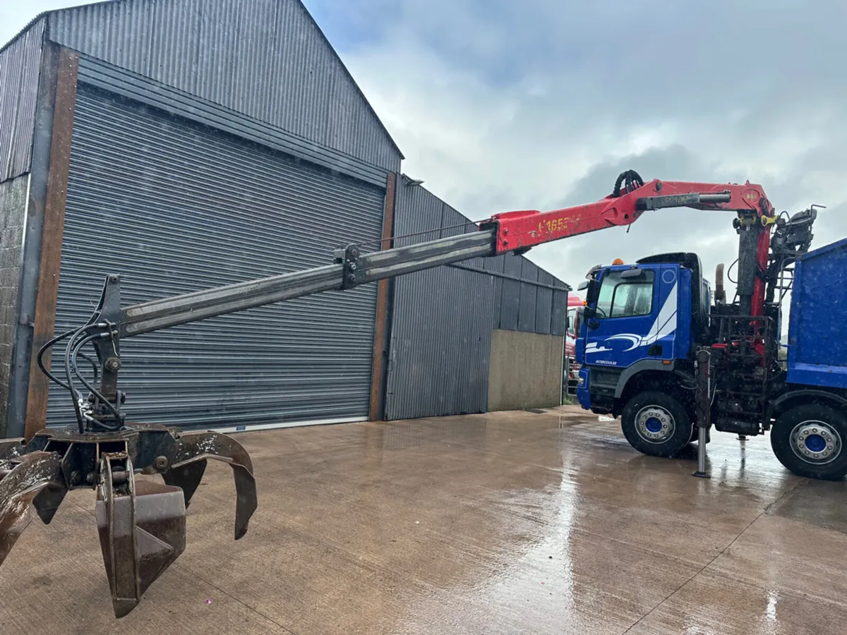 2010 DAF CF85 410 recycling spec truck - Image 3