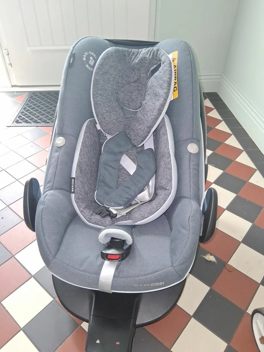 Car seat baby - Image 1