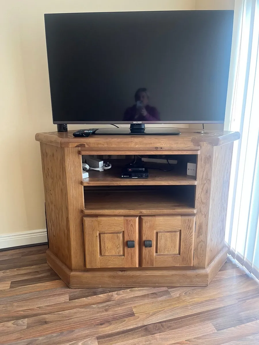 Tv unit - Image 1