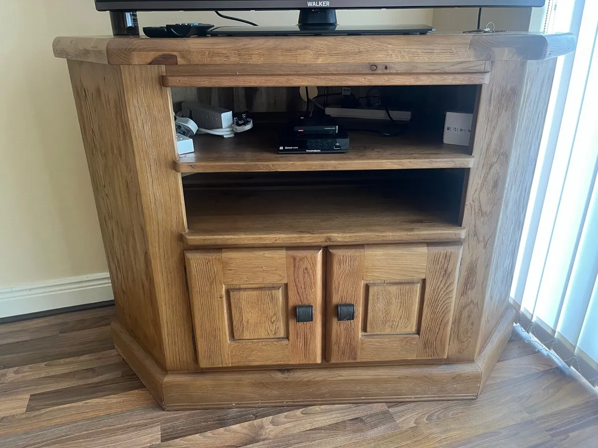 Tv unit - Image 2