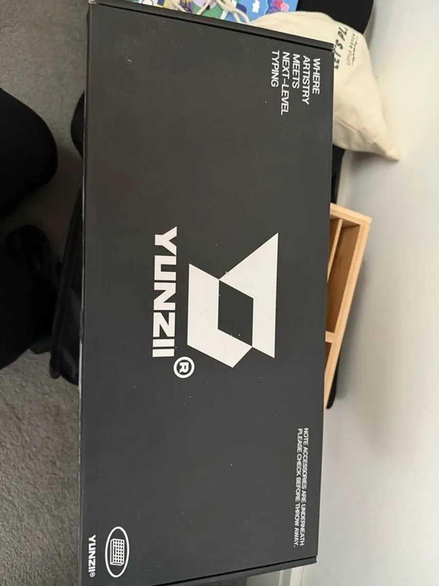 Yunzii Bluetooth keyboard - Image 4