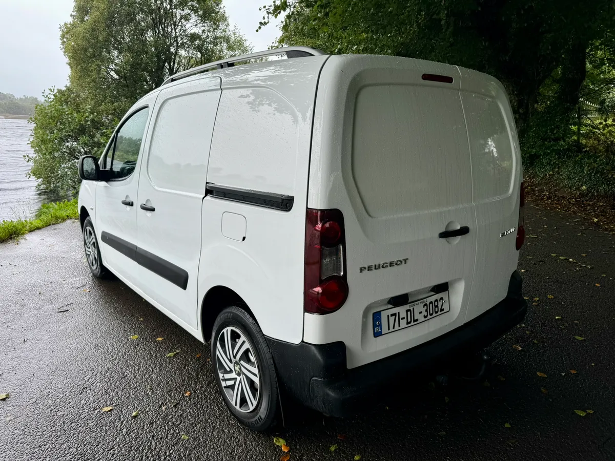 2017 Citroën Berlingo Enterprise - Image 4