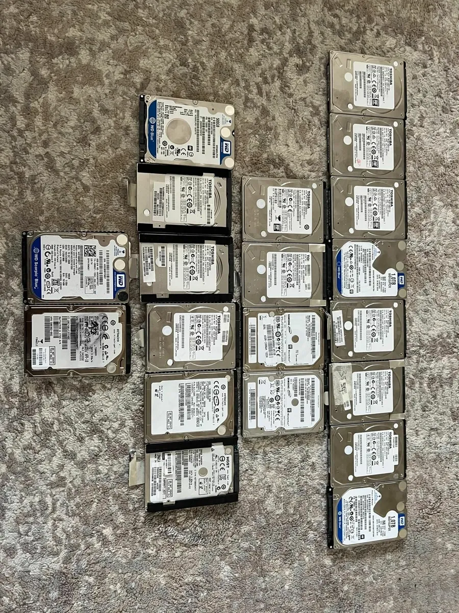 LOT of 20 HDDs internal hard disk drives - Image 1