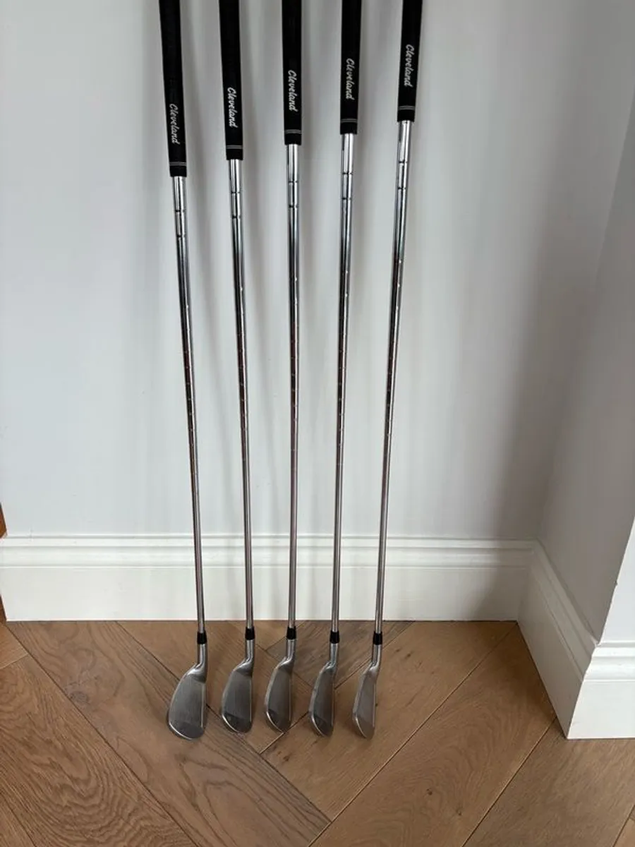 Golf irons for sale - Image 1