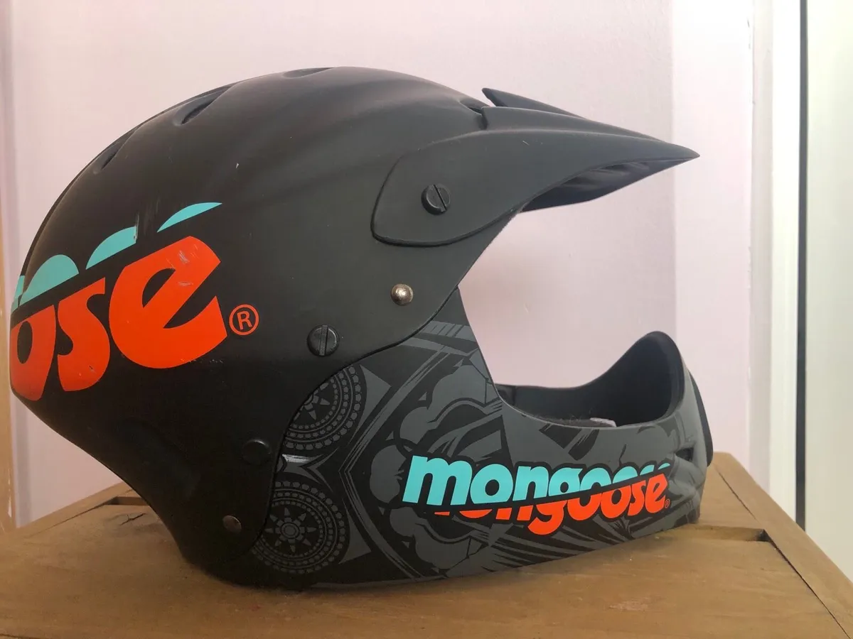 BMX MTB helmet and body protector - Image 2