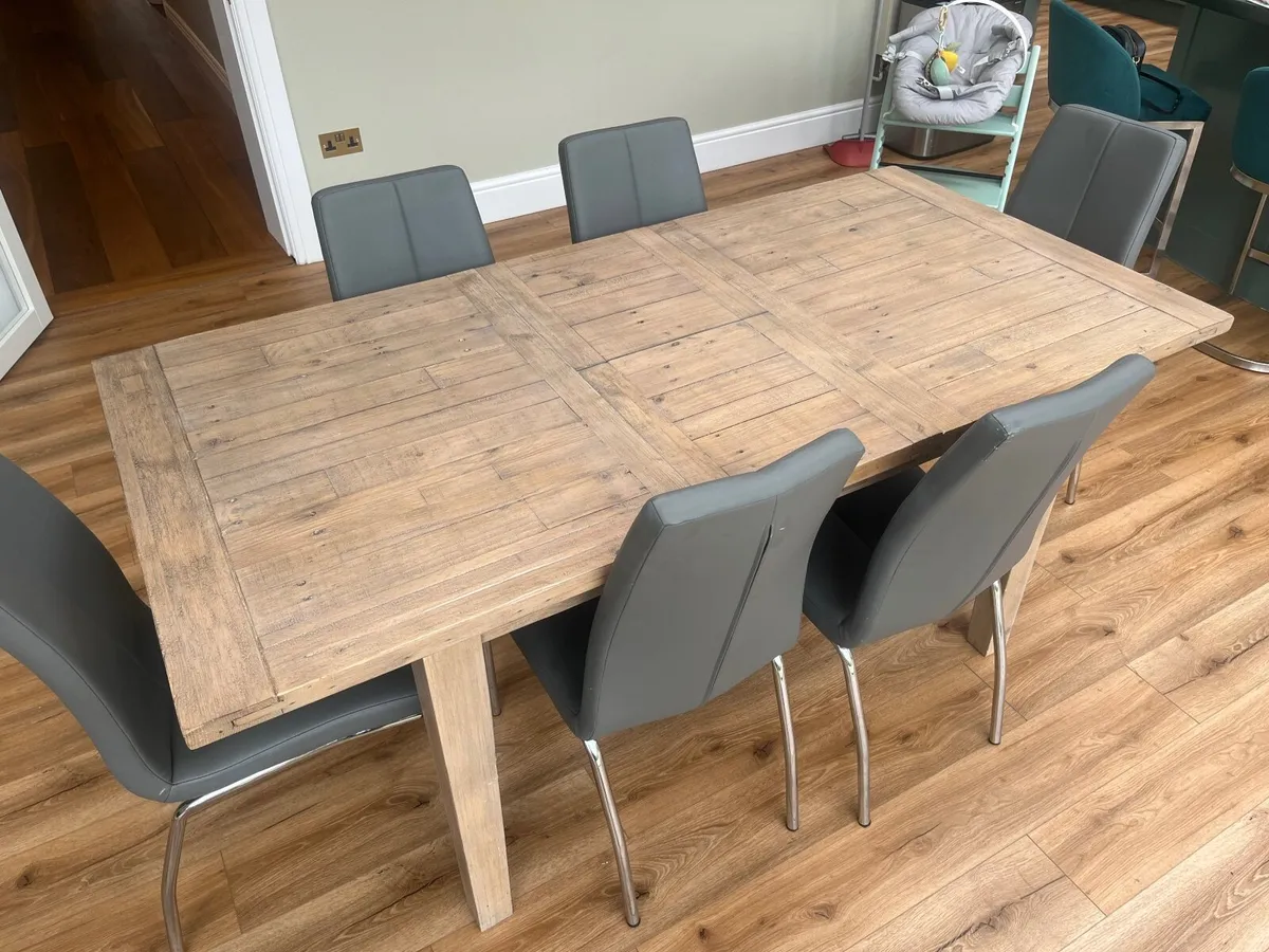Kitchen Table - Image 1