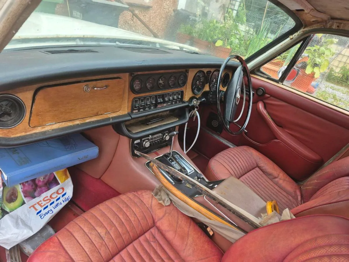 Jaguar xj12 5.3 series 1 - Image 4