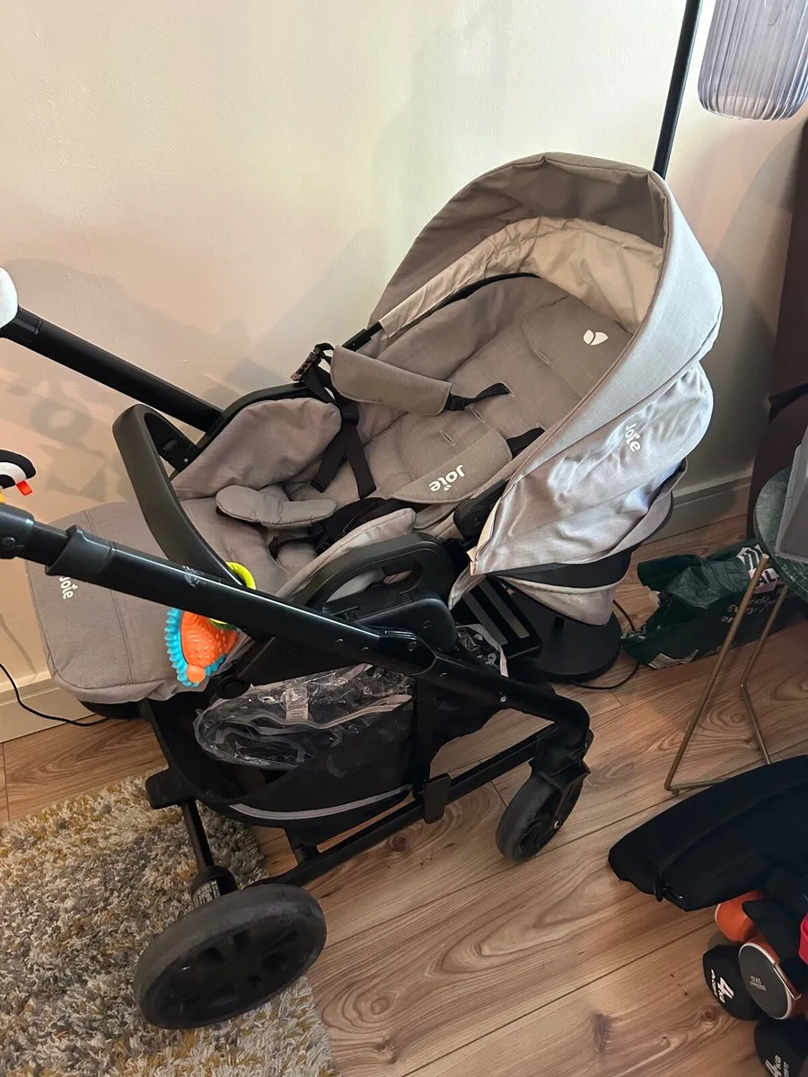 Baby stroller - Image 3