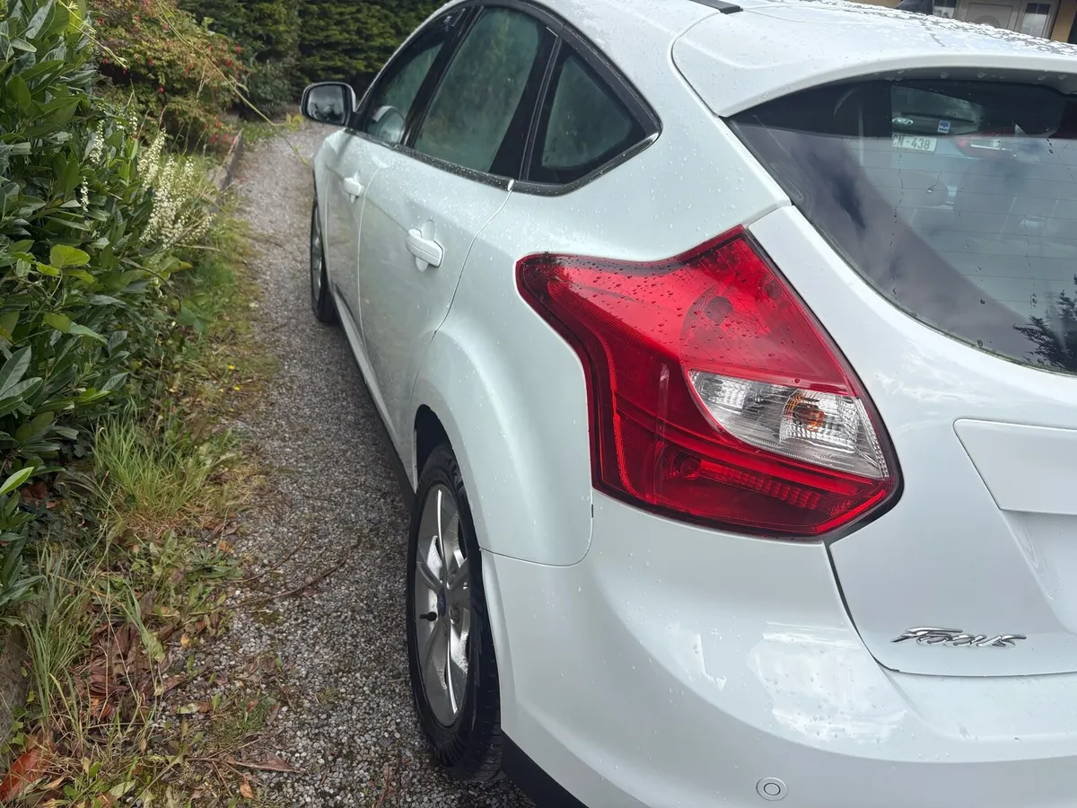 Ford Focus 2011 NCT 08/26 - Image 3