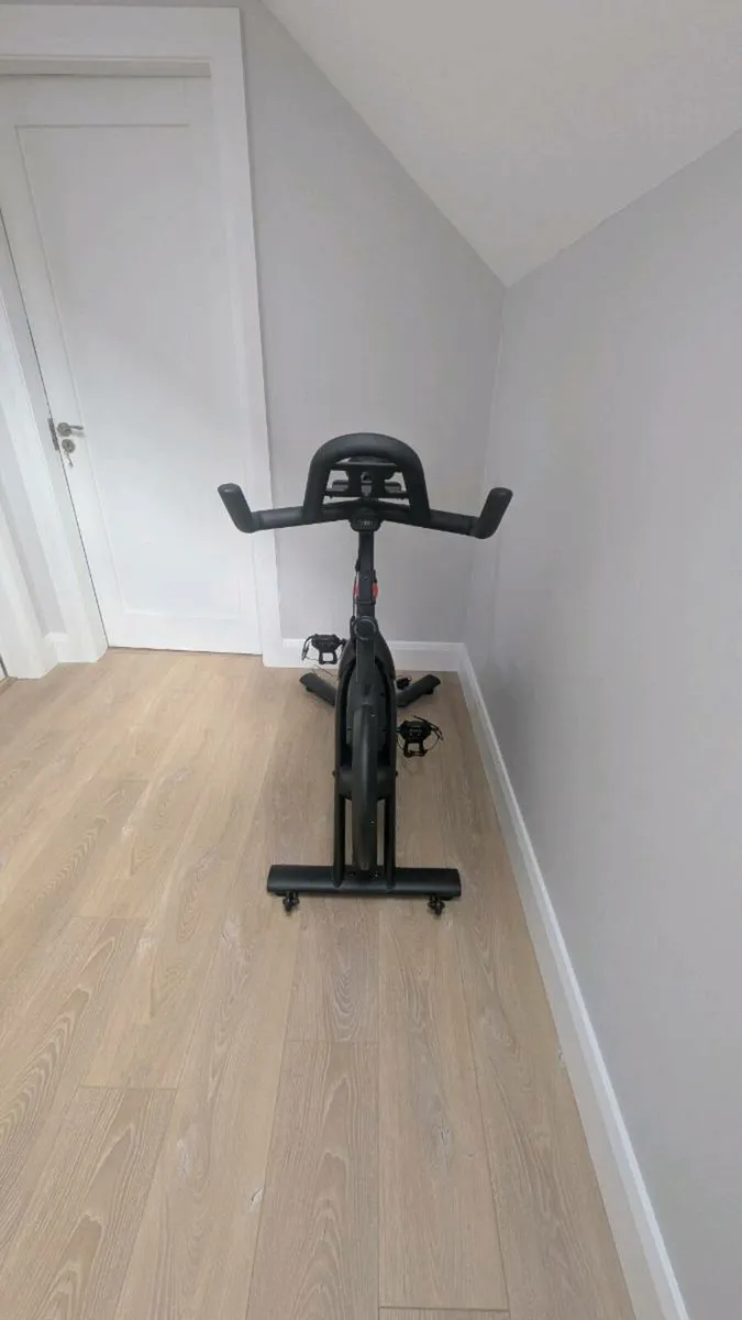 Echelon Connect Sport Smart Bike - Image 2