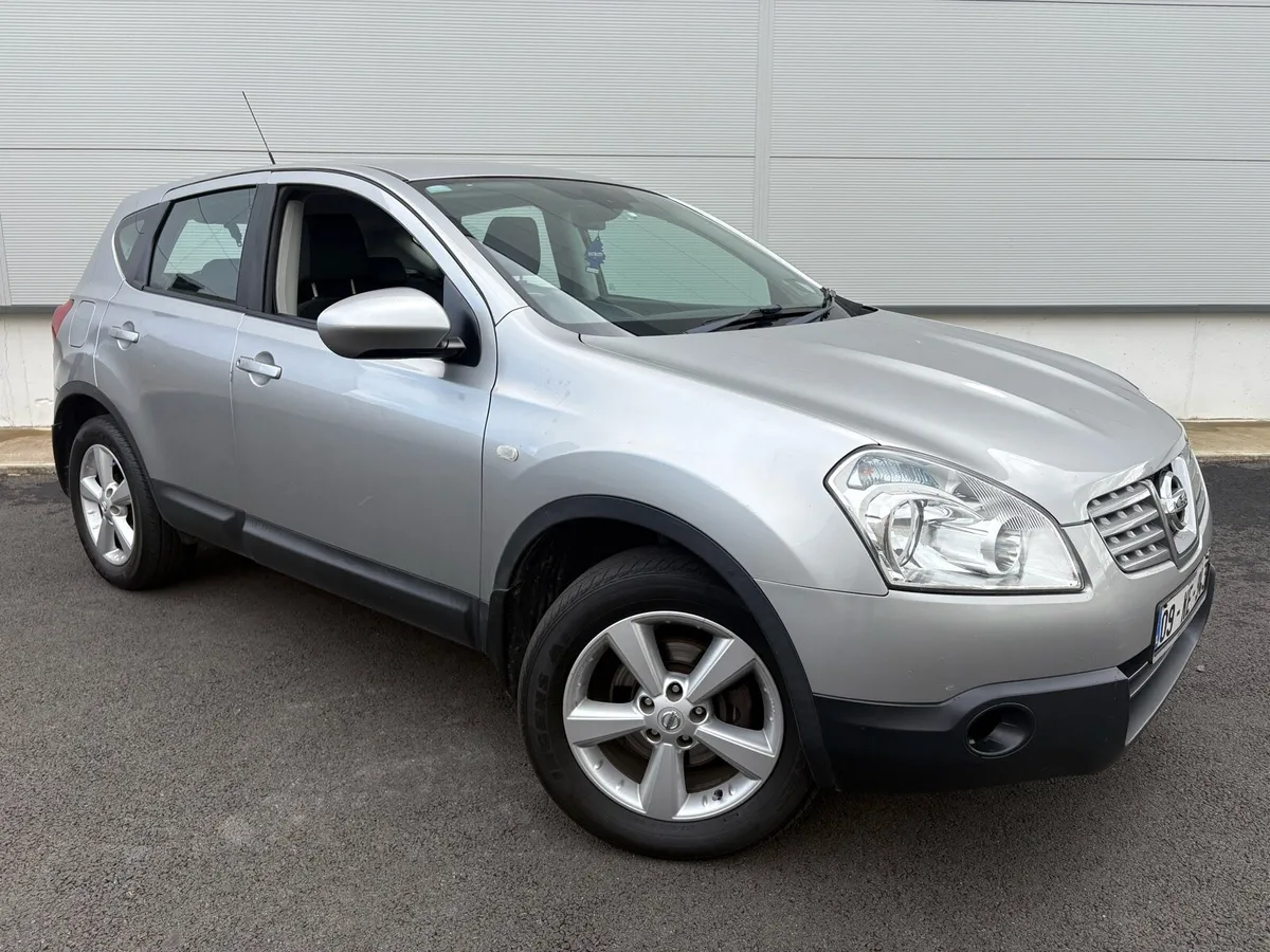 Nissan Qashqai NEW NCT & TAX - Image 1