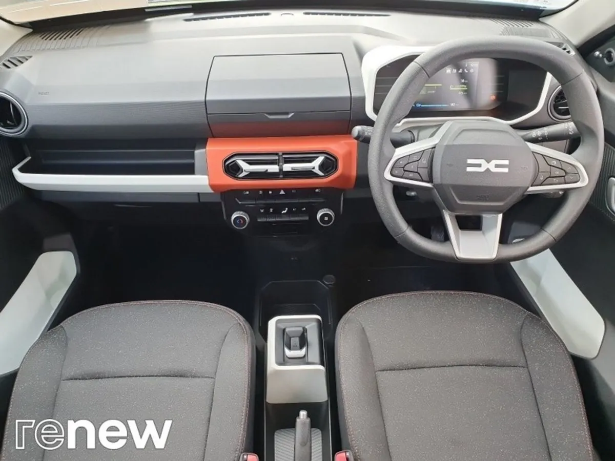 Dacia Spring BEV 26.8kwh 65hp Expression - Image 2