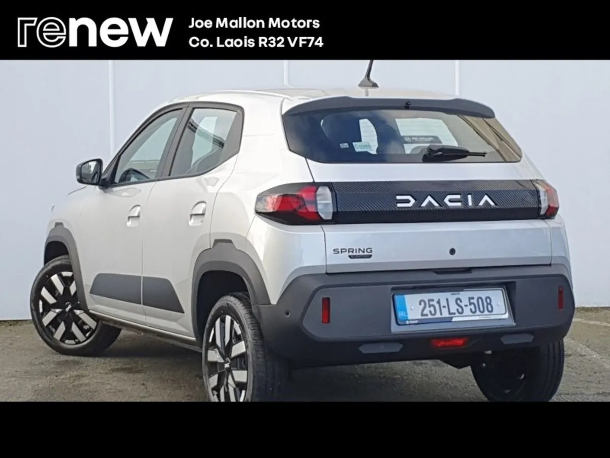 Dacia Spring BEV 26.8kwh 65hp Expression - Image 3