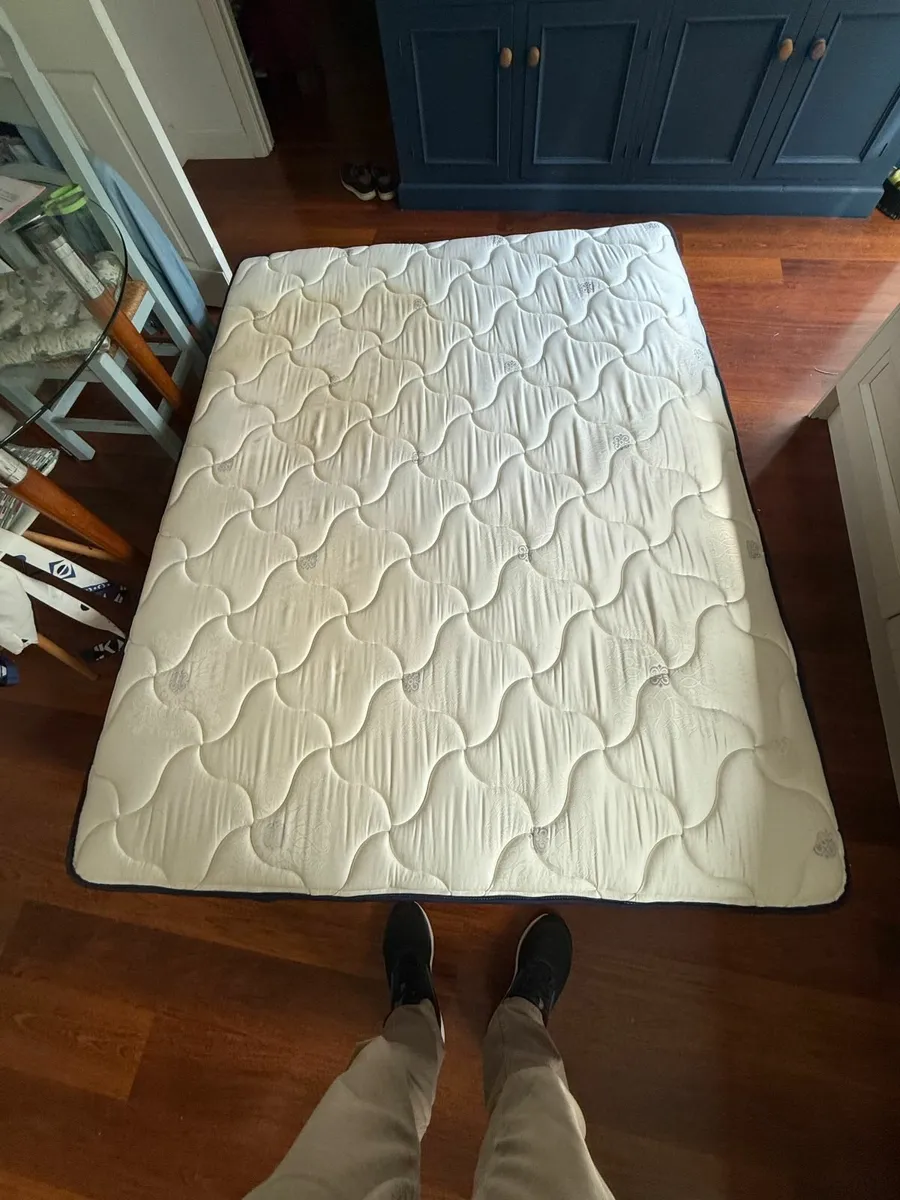 Harvey Norman  Penthouse suite King size mattress - Image 1