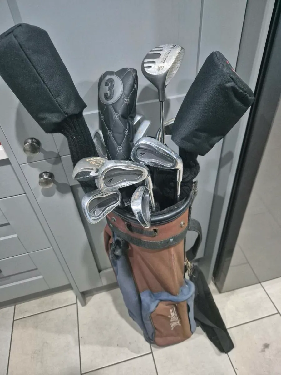 Golf set - Image 1