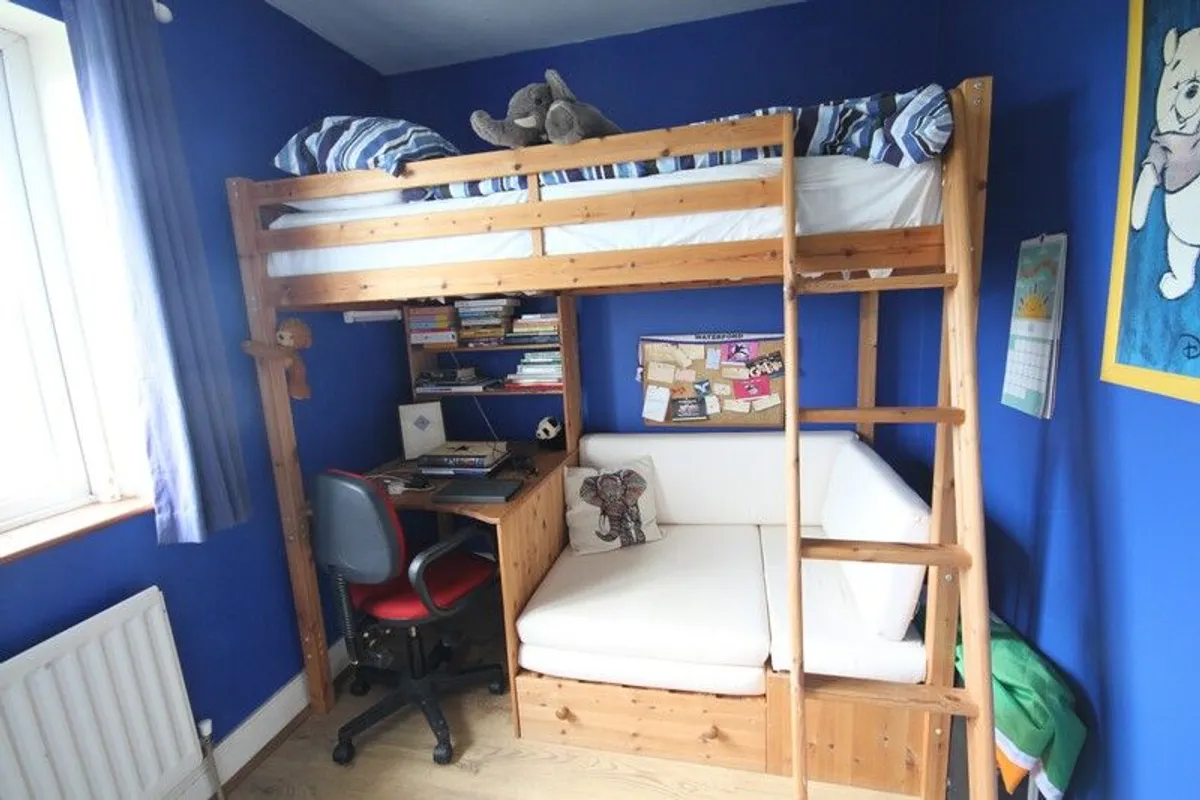 High sleeper, futon, desk - Image 2