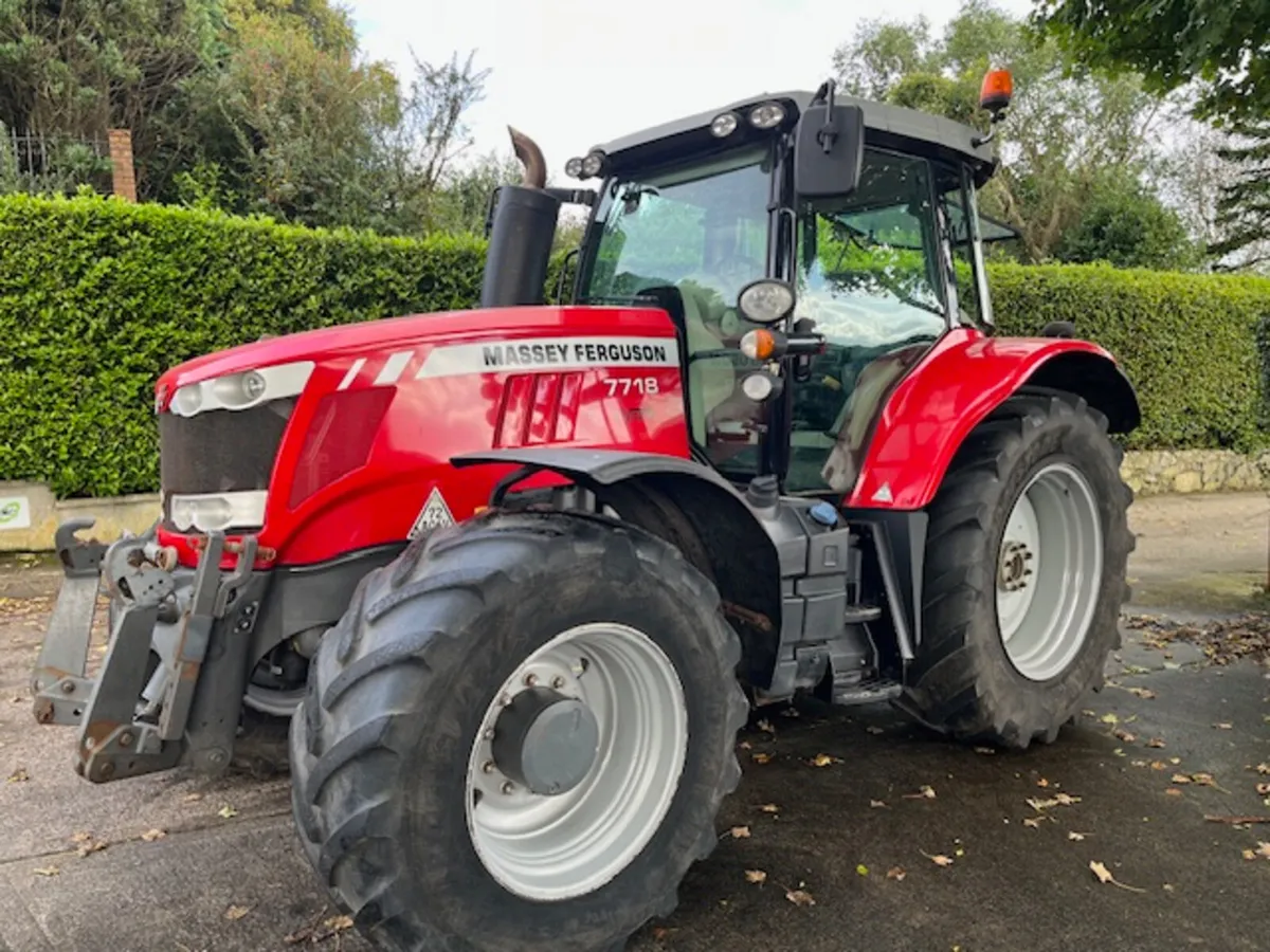 2016 Massey Ferguson 7718 Dyna-6 c/w F/L & PTO - Image 3