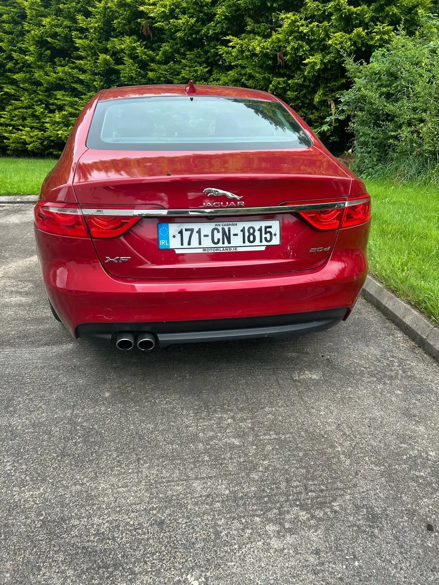 Jaguar XF Portfolio - Image 4