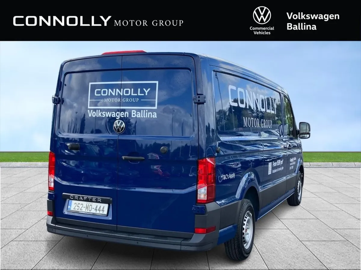 Volkswagen Crafter Crafter 30 MWB 140BHP M6F  com - Image 3