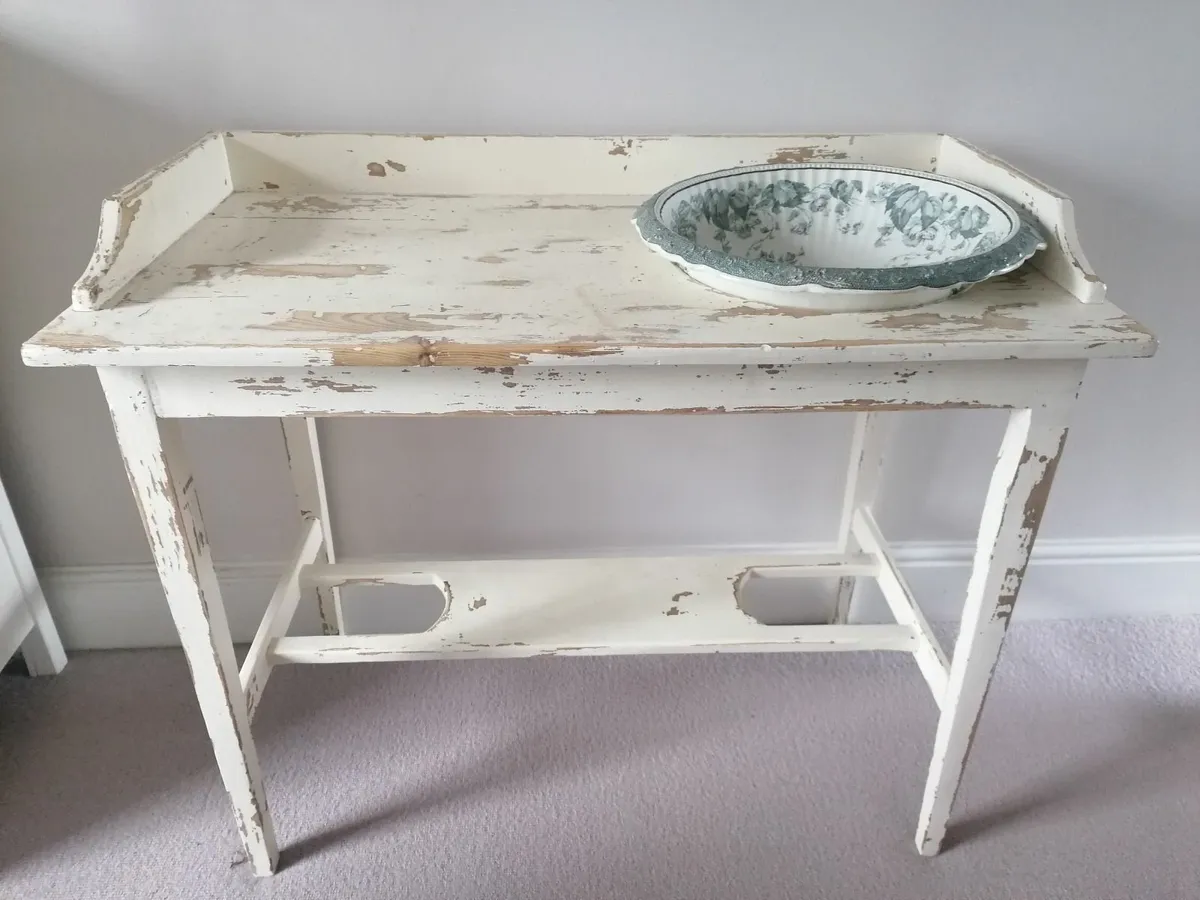Antique Wash stand - Image 1